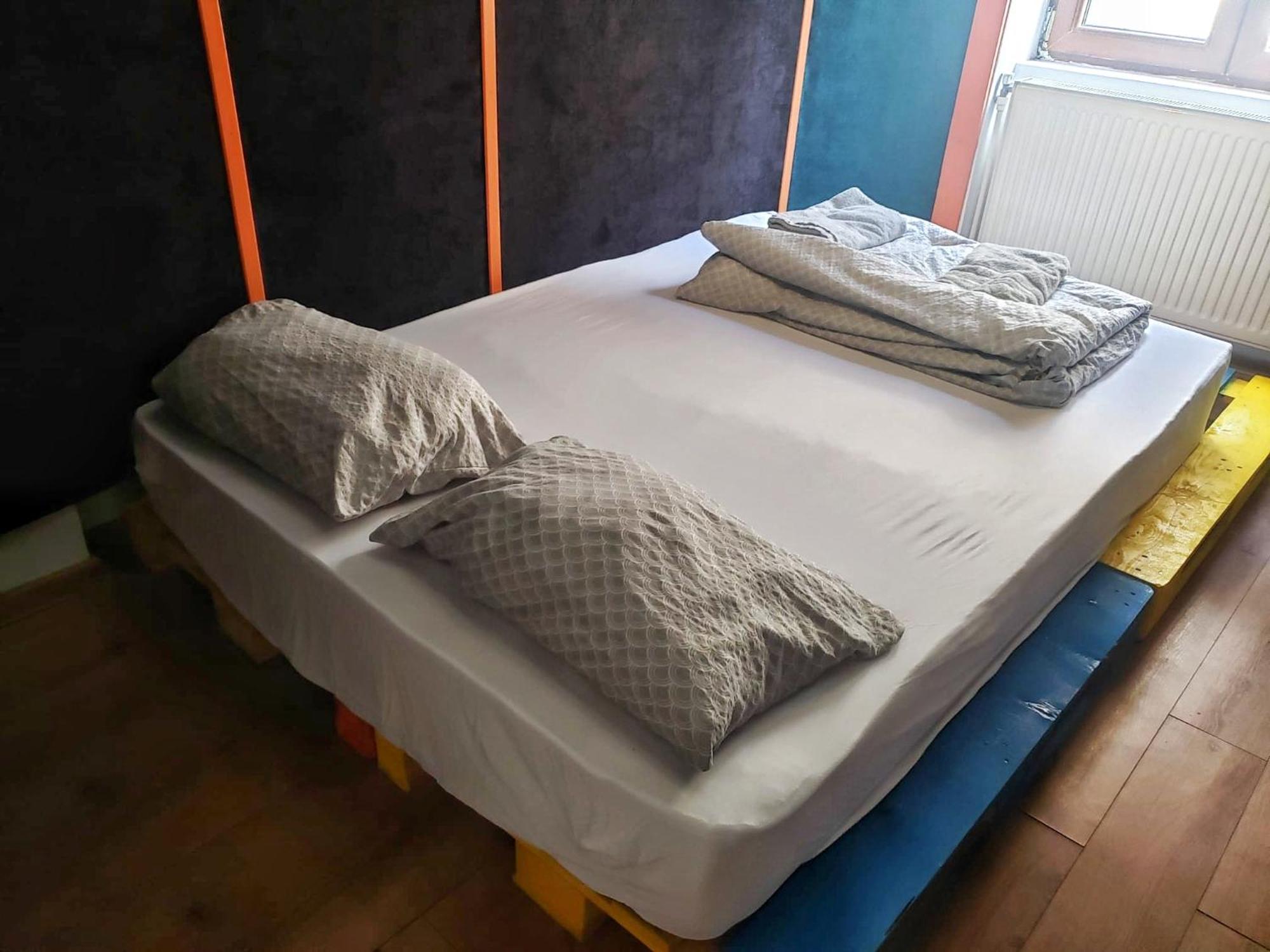 Bucuresti Bucuresti Hostel Luaran gambar